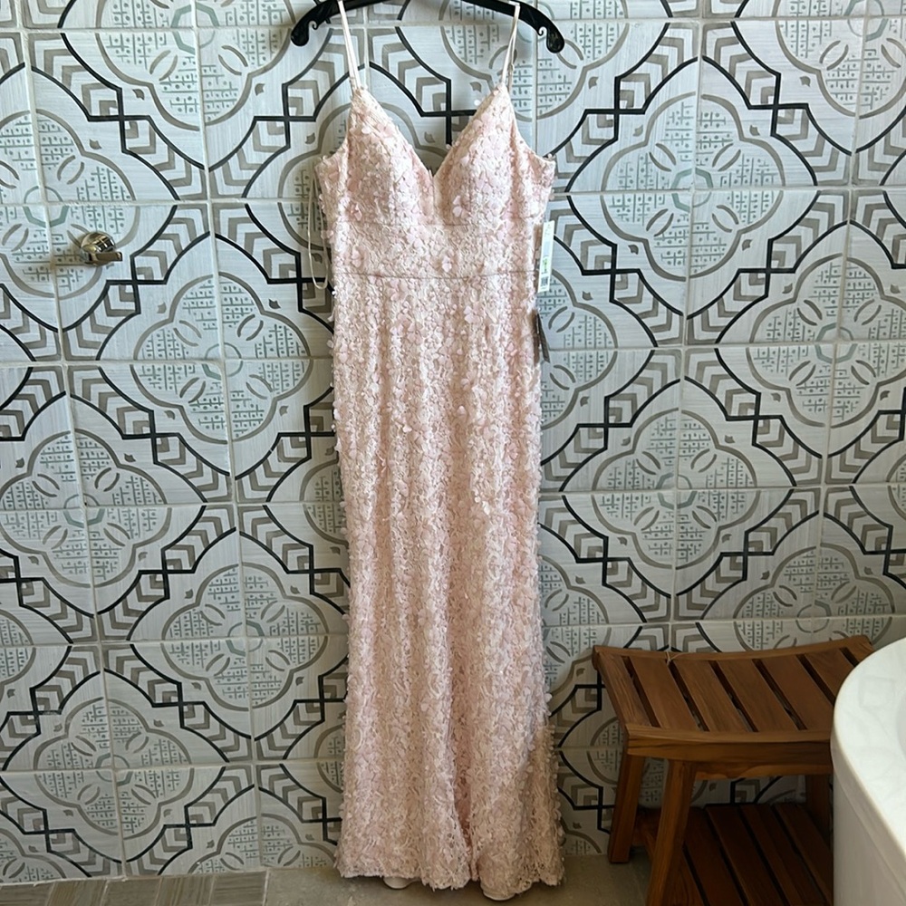 NORDSTROM ELIZA J FLORAL APPLIQUÉ GOWN 4